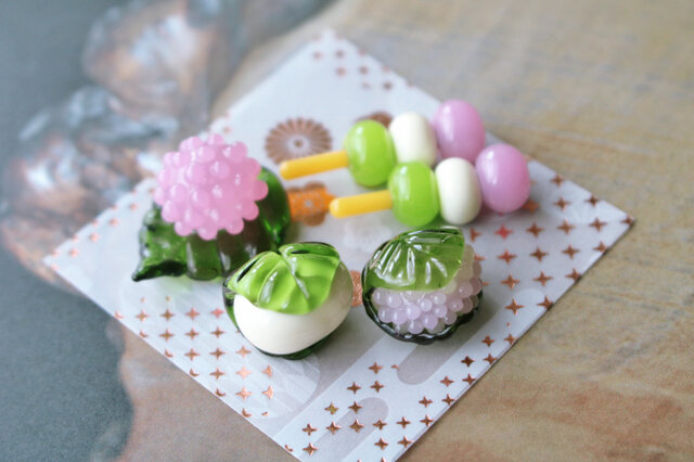 ガラスのミニチュア春の和菓子セット ☆ガラスのミニチュア和菓子店