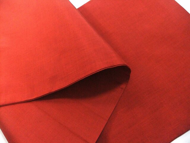 16)2254】95cm/新品赤系色/テーブルセンター/和風・帯リメイク