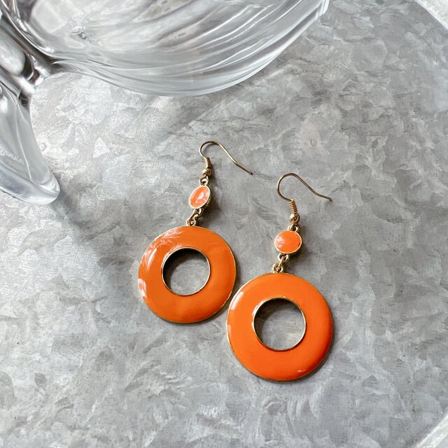 P654-ヴィンテージピアス U.S.A. 1980s Gold Tone Orange Enamel