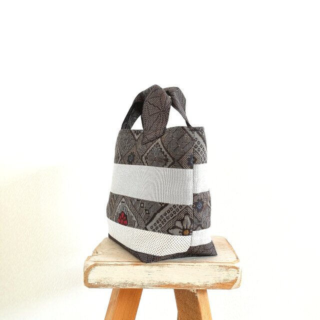 大島紬リメイク＊トートバッグ | iichi 日々の暮らしを心地よくする