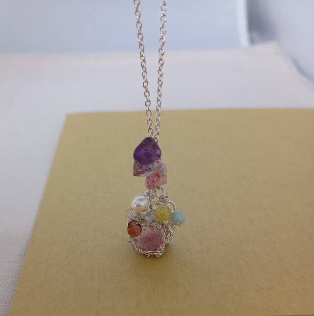 mineral necklace　(ストロベリークォーツ、アメシスト）