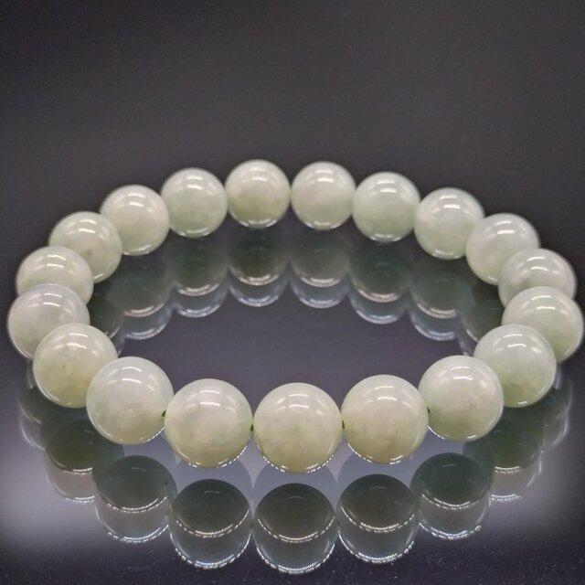 値下げ中!!ブレスレット 翡翠 ヒスイ k14 14金 楽天市場】翡翠 ヒスイ ブレスレット AA+ ジェダイト 12mm ミャンマー