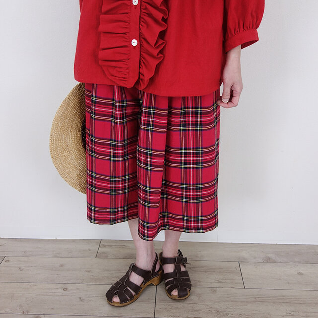 [予約販売] テッキングレッドタータンタックパンツ