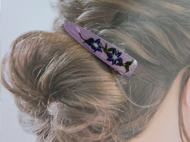 新作♪春夏デザイン お花レジンヘアクリップ 2個セット ハンドメイド 新作♪春夏デザイン お花レジンヘアクリップ 2個セット ハンドメイド