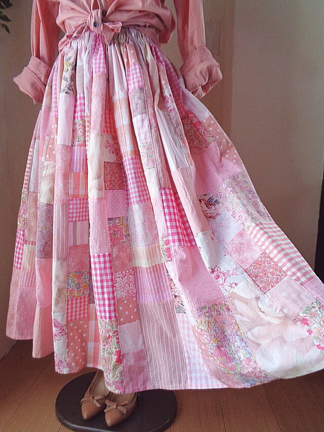 小柄さん♥83㎝丈♥絵画なパッチワーク♥pink♥ボリューム