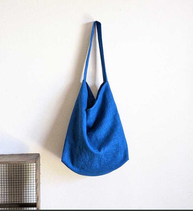 [受注制作]くったりリネンのワンショルダーバッグ/ブルー　持ち手長さ変更可能