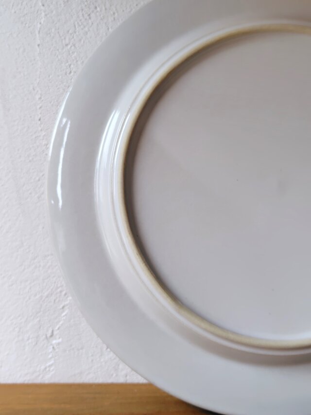 ARABIA/ Rosmarinシリーズ / プレート 20cm① | iichi 日々の暮らしを