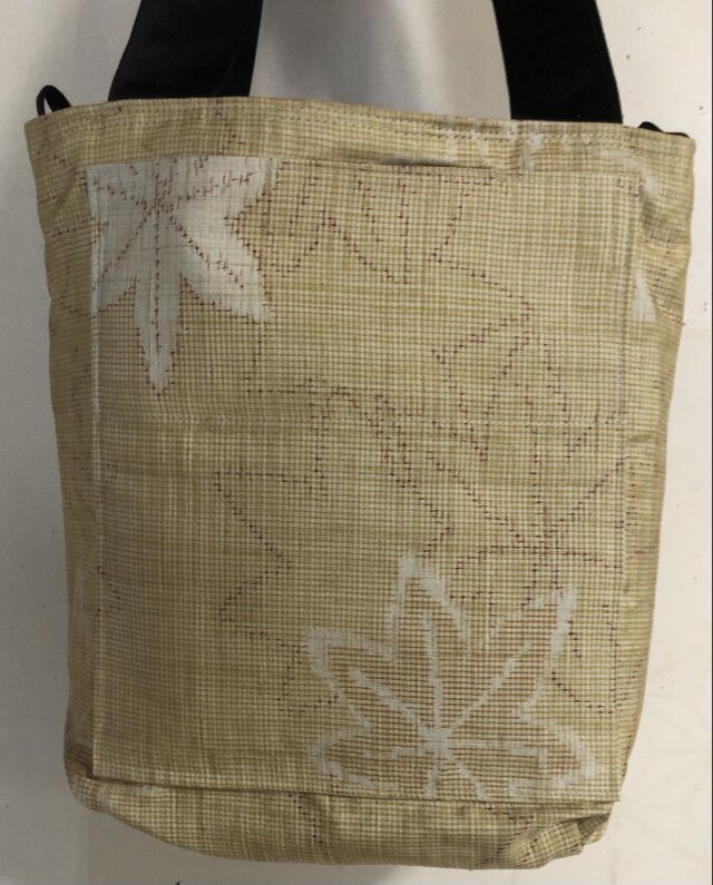 8212 酒袋で作った手提げ袋兼ショルダーバック | iichi 日々の