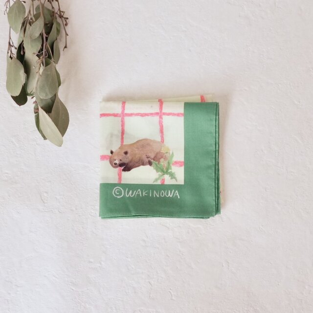 たんぽぽとくまのチェックハンカチ