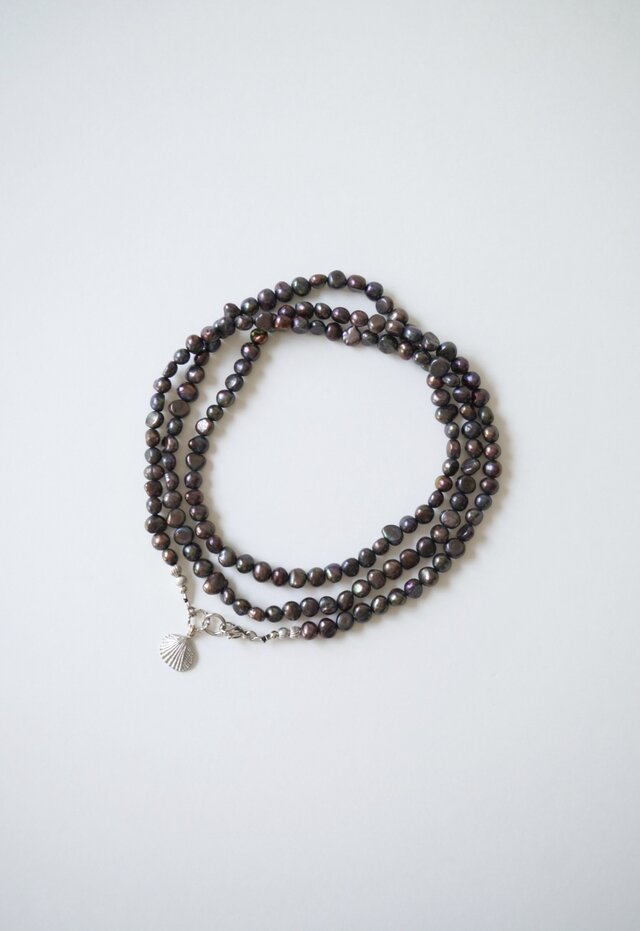 バイオジェニックジェムⅦ ~ブラックバロックパールのロングネックレス