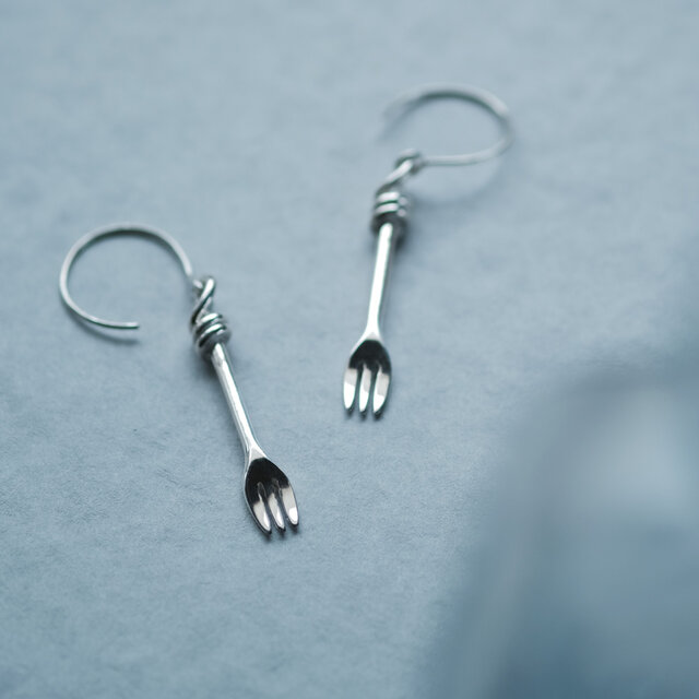 フォーク フック ミニチュア ピアス シルバー925