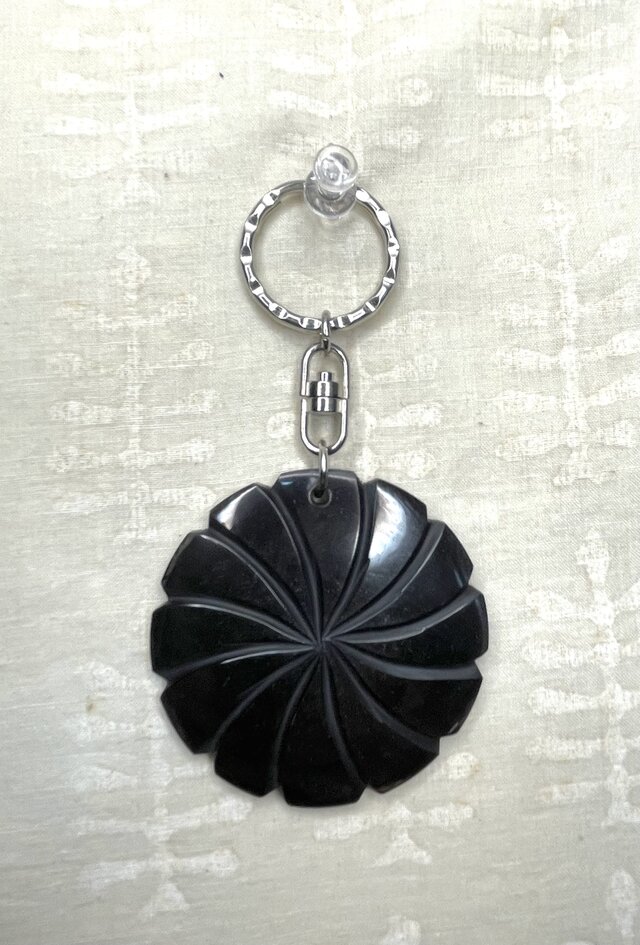 水牛角のキーホルダー(キーリング)10Ｋ