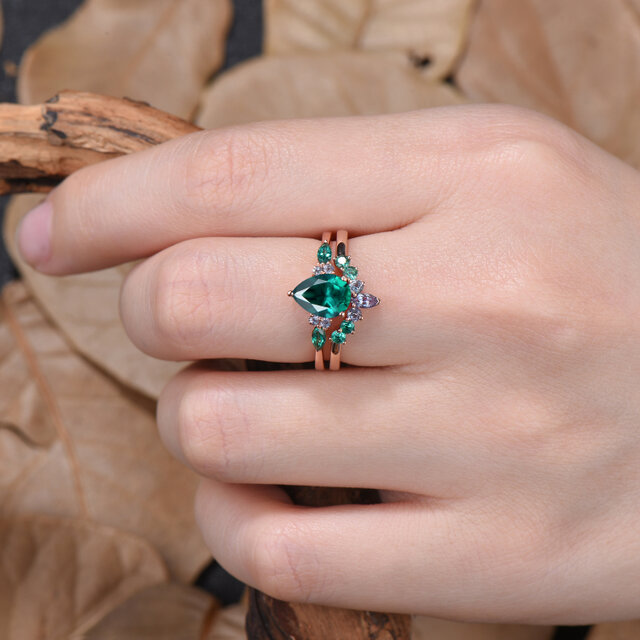 5月の誕生石エメラルド婚約指輪セット6月の誕生石アレキサンドライト
