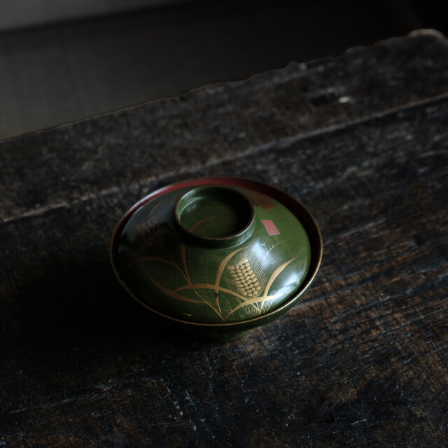 雀と稲穂◇緑で素敵。時代物 漆芸蒔絵蓋付椀 寿 漆器 骨董・antiques