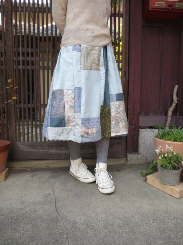 現品限り!!!着物リメイク  パッチワーク 贅沢カラフル♡　ロングスカート