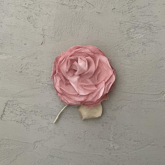 手染めの『絵のような薔薇』suMire-bouquet布花コサージュ | iichi