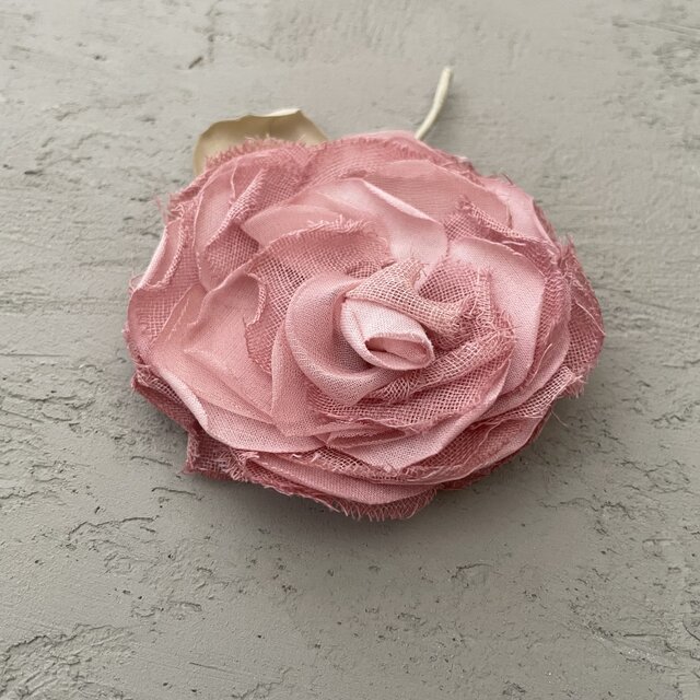 手染めの『絵のような薔薇』suMire-bouquet布花コサージュ | iichi