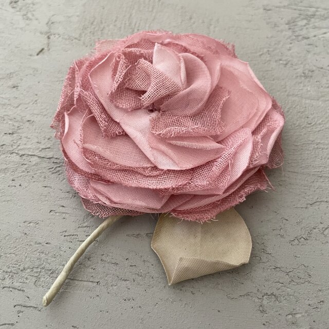 手染めの『絵のような薔薇』suMire-bouquet布花コサージュ | iichi