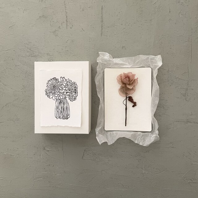 創作花『茎の長いベージュピンクの薔薇』suMire-bouquet