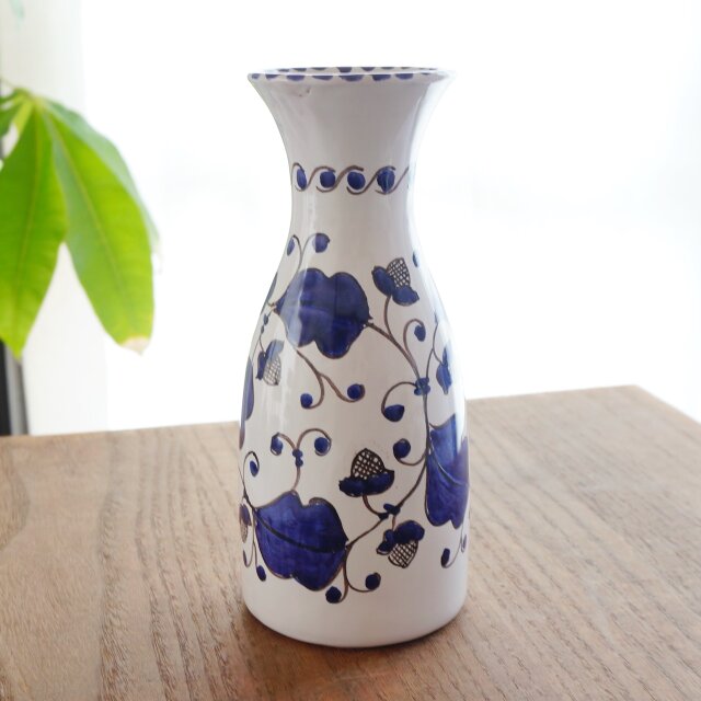 温もり感じる手作り陶器花瓶 温もり感じる手作り陶器花瓶 （世界のブランド花瓶 ～ガラス