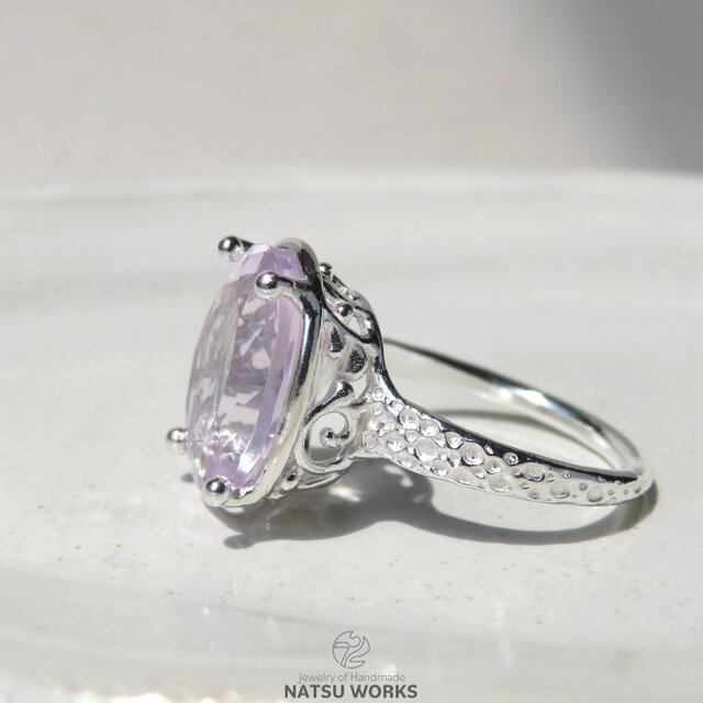 ラベンダー クォーツ リング / Lavender Quartz Ring | iichi