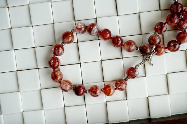 Moccasin 赤いビーズ ネックレス Amazon | [石輝] ロング ビーズ ネックレス 4mm インディアン