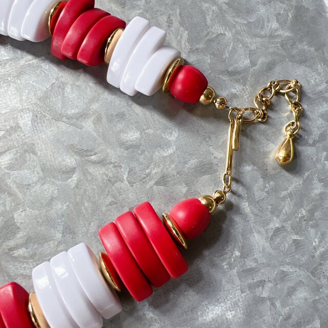 NA122-【 AVON 】エイボン・ヴィンテージネックレス Red White