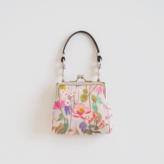 ■リバティプリントの持ち手付きがま口コインケース / フェアリーテイルフォレスト■ ami(lbt-ftf)