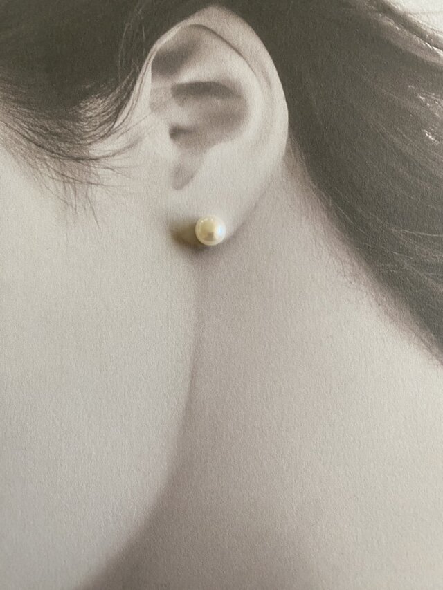 14kgf　パフコインAAA淡水パールスタッドピアス