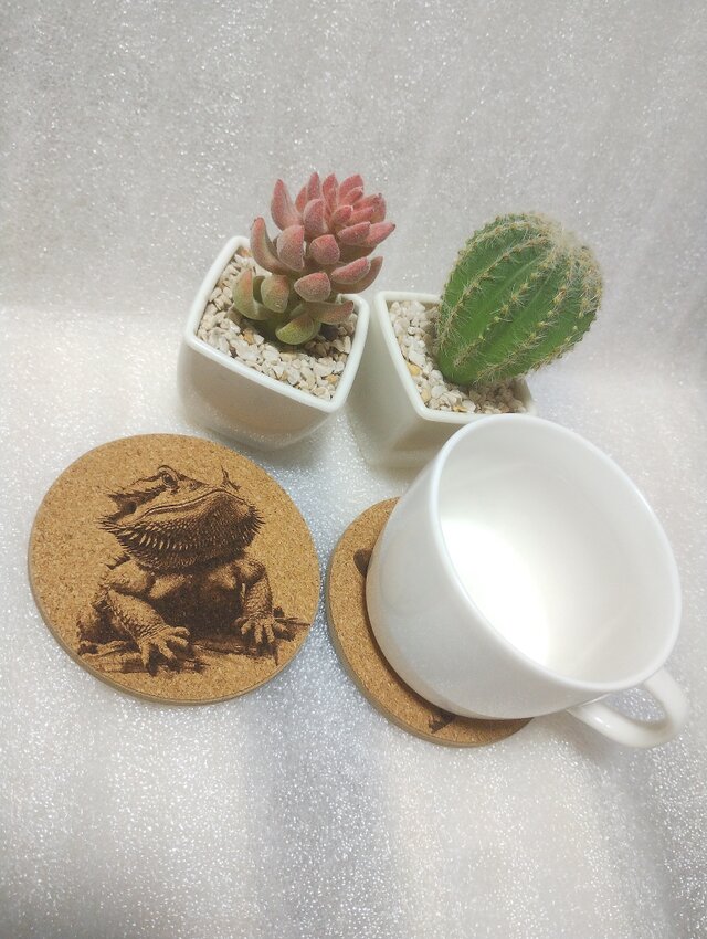 コースター フトアゴヒゲトカゲ② | iichi 日々の暮らしを心地よくする