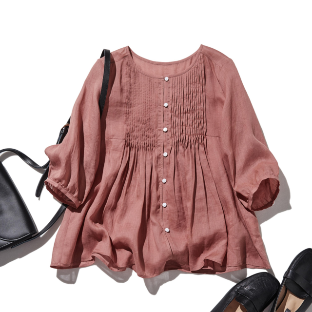 ふんわりAラインが可愛い！ 風通し良く夏らしい麻ブラウス ピンタック入りブラウス　灰色がかった鈍い紅色　250422-3