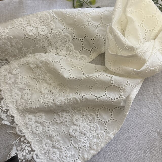 お値下げ ハンドメイド 人気作家様 スワン 白鳥 アンティークレース