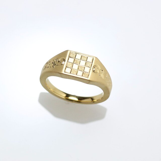 K18YG 手彫り・スクエアリング