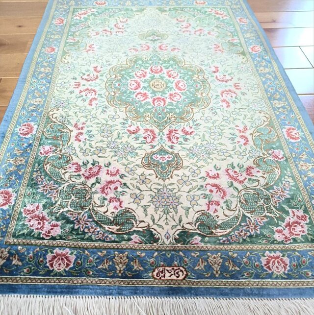 ペルシャ絨毯 新品 153x112 手織り クルド・ グーチャン産 persia ペルシャ絨毯 新品 153x112 手織り クルド・ グーチャン産