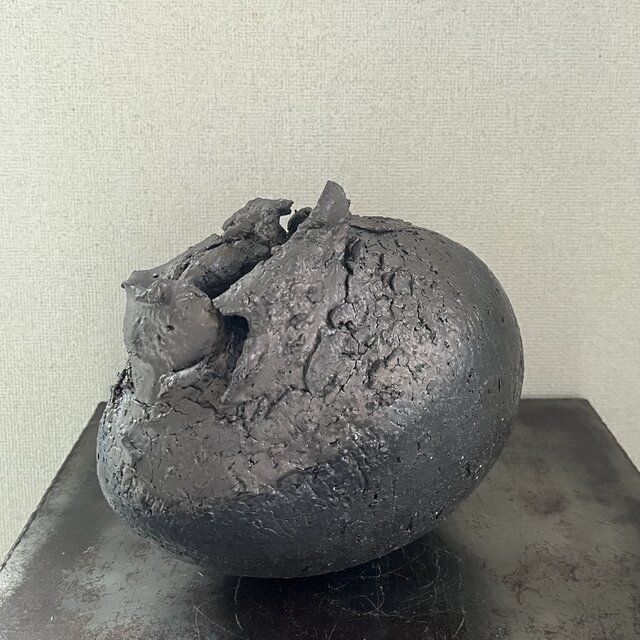 オブジェ　黒釉　Genesis No.2