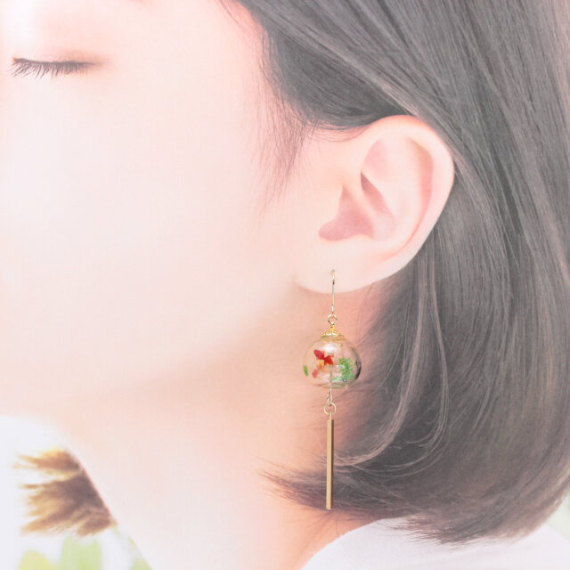 風鈴~金魚~(796) ピアス/イヤリング/ノンホールピアス/樹脂ピアス