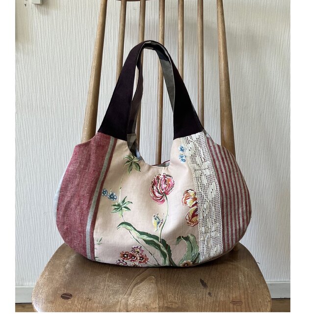 ふっくらグラニーバッグ　アンティーク柄チューリップ