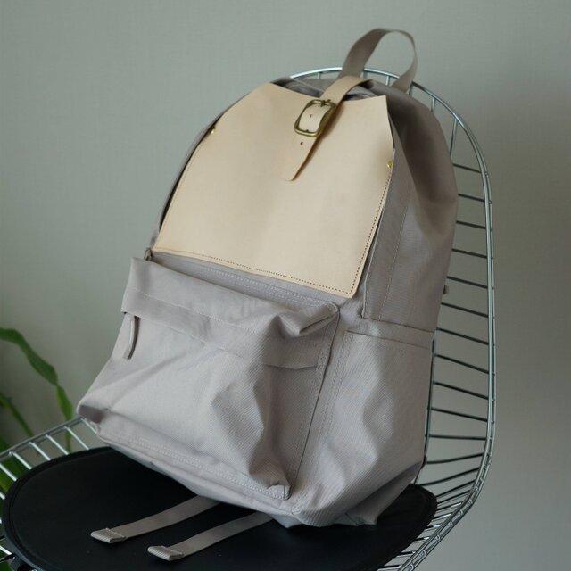 アーバンライド バックパック　本革レザー　選べるカラー　仕事やおでかけに　きなりナチュラル