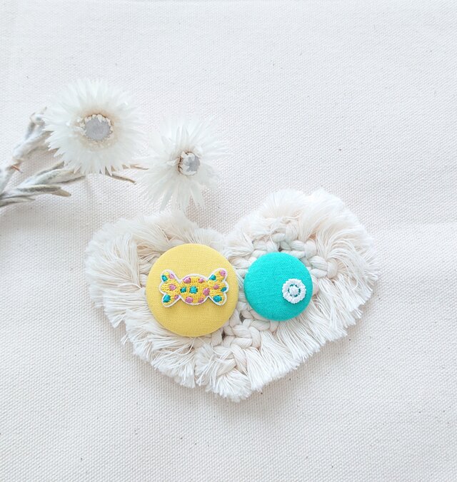 ★くるみボタンブローチ★