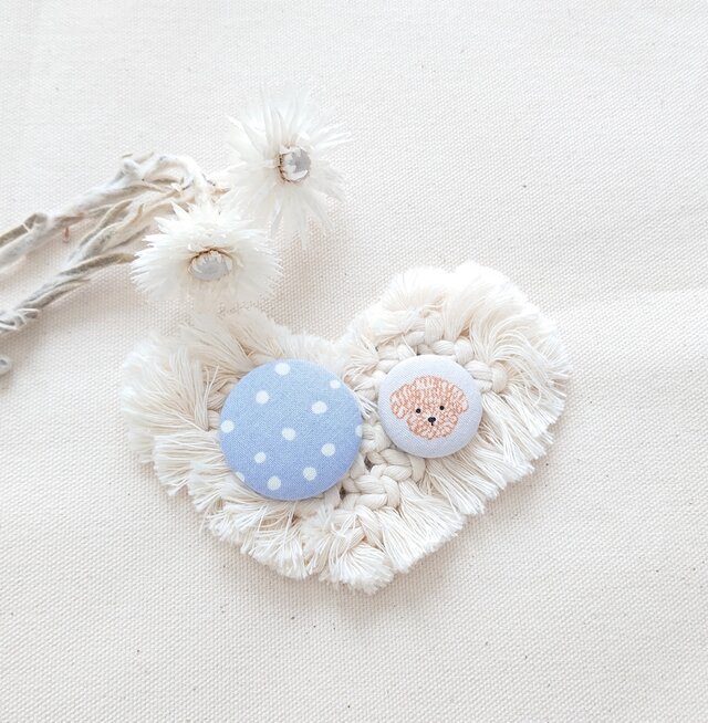 ★くるみボタンブローチ★