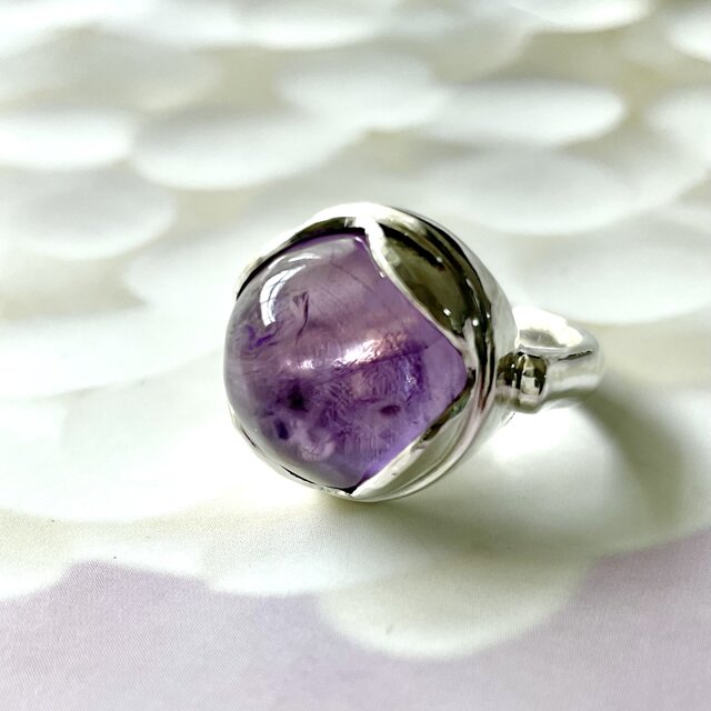 手摺り天然アメジストの指輪 | iichi 日々の暮らしを心地よくする