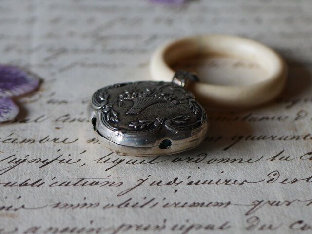 シルバーラトル パニエ ベビーラトル がらがら フランスアンティーク