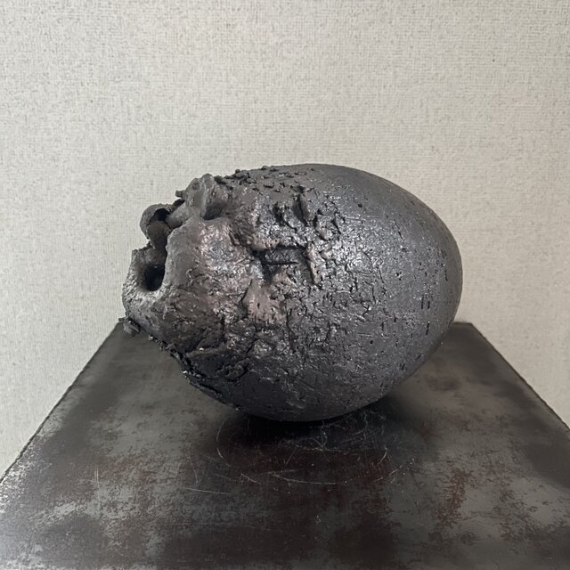 オブジェ　黒釉　Genesis No.3