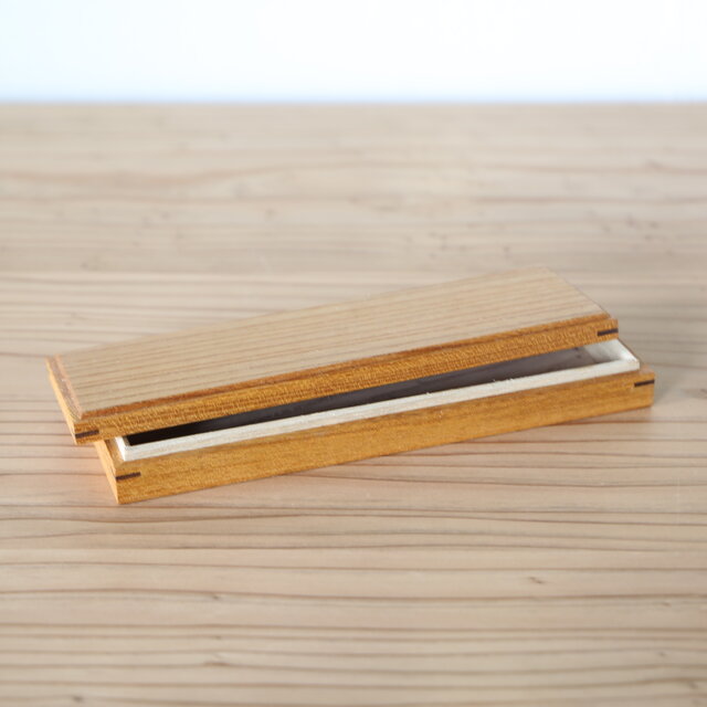 シンプルな木の筆箱・小物入れ | iichi 日々の暮らしを心地よくする