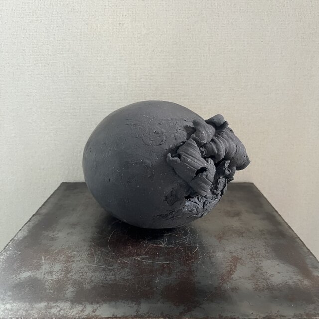 オブジェ 黒釉 GenesisⅡ No.1、2 | iichi 日々の暮らしを心地よくする