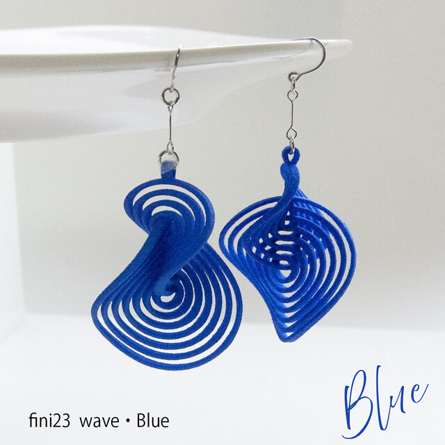 wave  Blue・ピアス（イヤリング）#3Dプリントアクセサリー