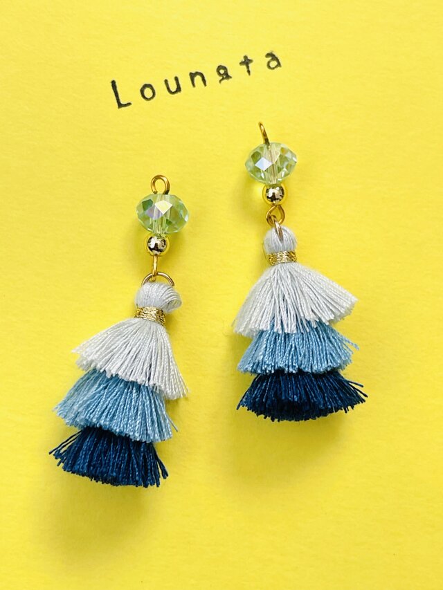 フリンジピアス タッセルピアス ブルー グリーン 夏ピアス 夏 | iichi