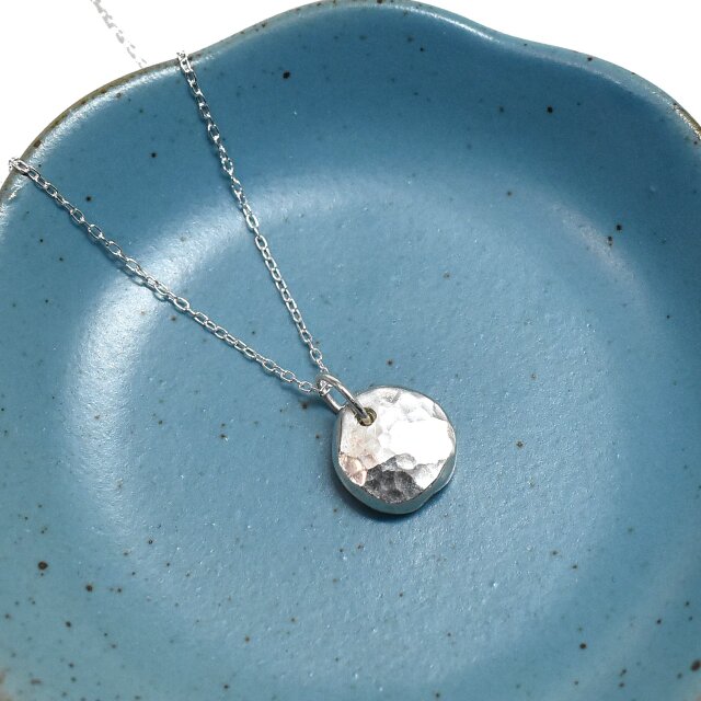 槌目模様 シルバープチネックレス　tu-05