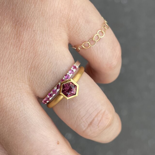 SV925 ルビー ダイヤモンド リング サイズ16 2.00 0.08 SV925 ルビー ダイヤモンド リング サイズ16 2.00 0.08 - メルカリ