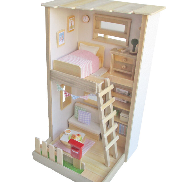 ちいさな2階建てハウス ミニチュア ドールハウス | iichi 日々の